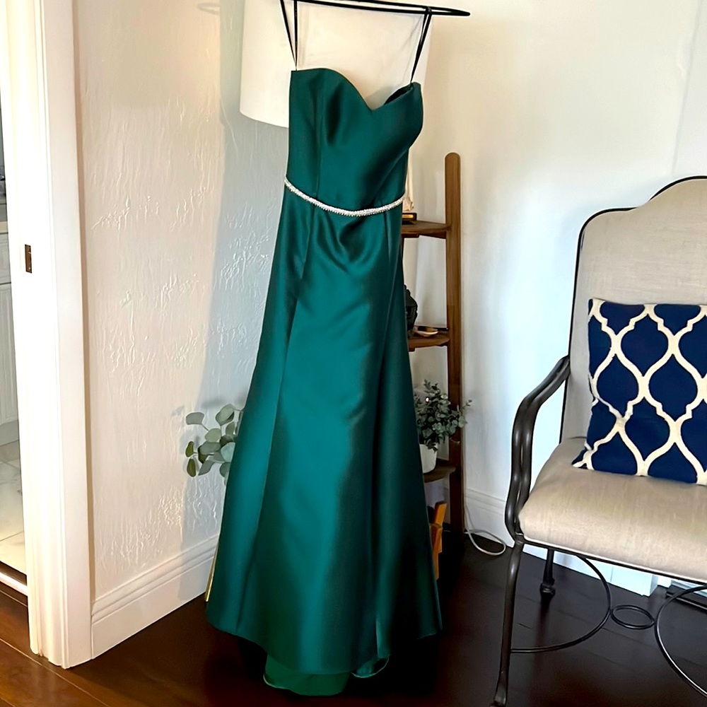 Alfred Sung Forest Green Dress
